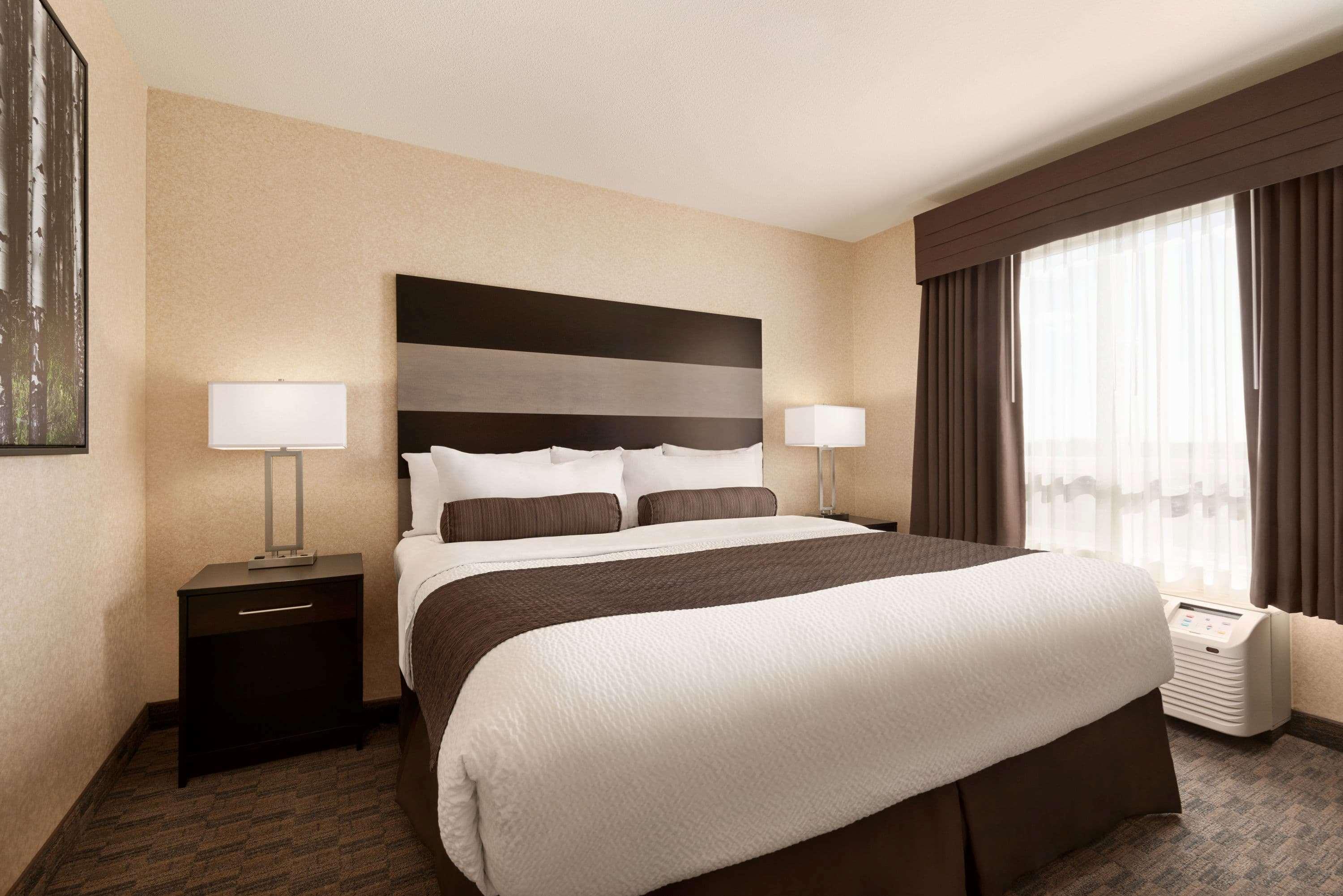Days Inn By Wyndham Saskatoon Exterior photo